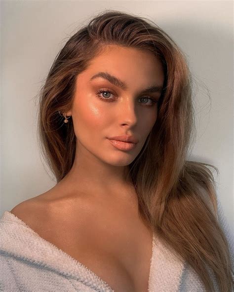 Chloé Lloyd On Instagram “ad When Its A Full Iconiclondon Makeup