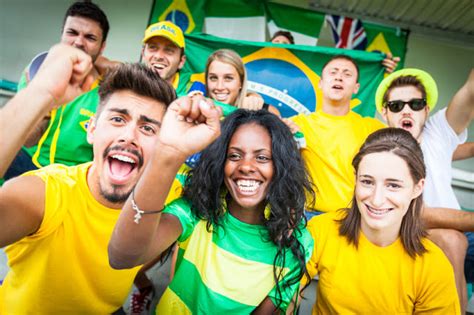 Estudo Britânico Revela Povo Brasileiro é O Mais Idiota Do Mundo