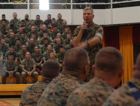 Commandant Visits Camp Lejeune Reinforces Standards Core Values