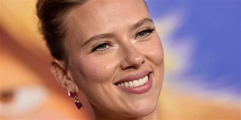 Scarlett Johansson Shared Her DIY Tinted Moisturizer Hack With Me And