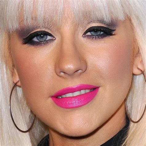 Christina Aguilera Pink Lipstick