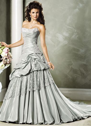 A Wedding Addict Silver Wedding Dress With Soft Sweetheart