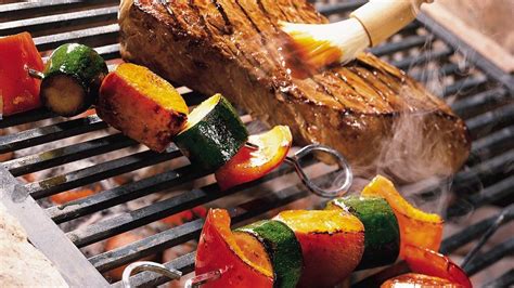In religious households, a family meal may commence with saying grace, or at dinner parties the guests might begin the meal by offering some favorable comments on the food and thanks to the host. Teriyaki Family Steak Dinner recipe from Pillsbury.com