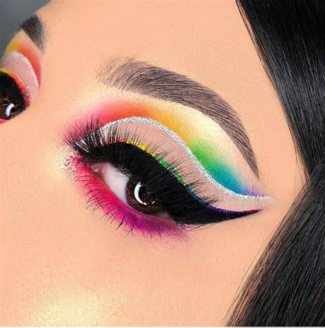 30+ Bright And Colourful Eye Makeup For Summer - The Glossychic