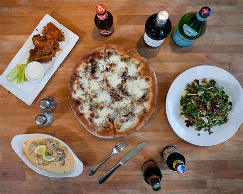 Valentino's Pizza and Sports Bar Menu Perris • Order Valentino's Pizza