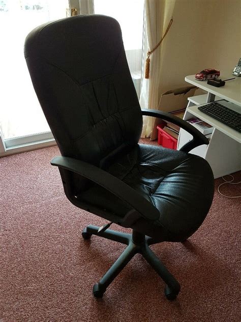 But what do you need to know about the ikea markus office chair before you buy one?in a nutshell, i think this chair is fantastically comfortable and a great. Ikea ALLAK adjustable computer chair | in Stourport-on ...