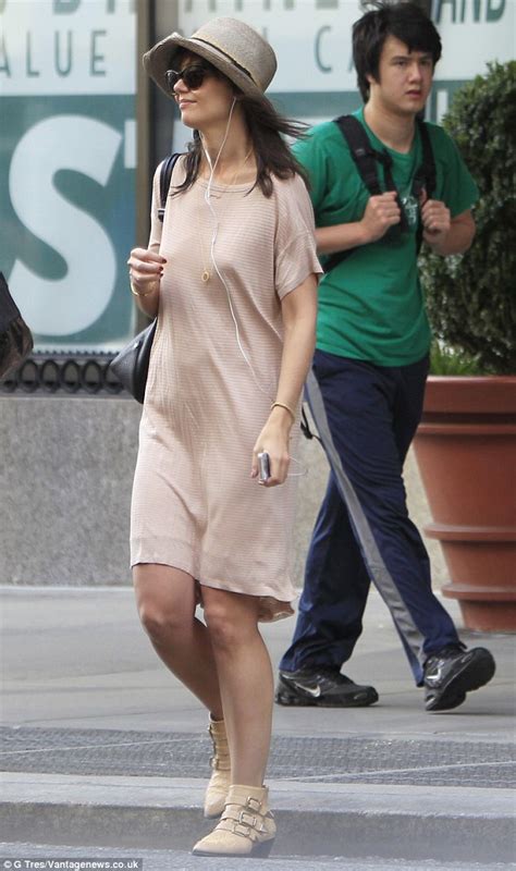 Katie Holmes Steps Out In New York Wearing A Pale Pink T Shirt Dress