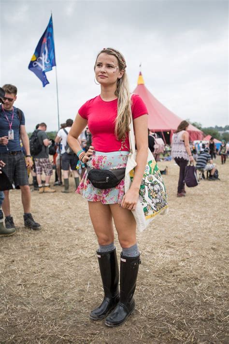 Glastonbury 2015 Street Style Rain Boots Fashion Festival Wear