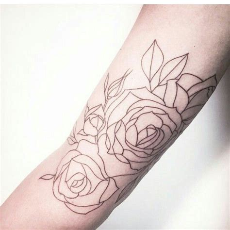 Pin By Maddie Cammack On Tattoos Geometric Tattoo Rose Tattoos Rose