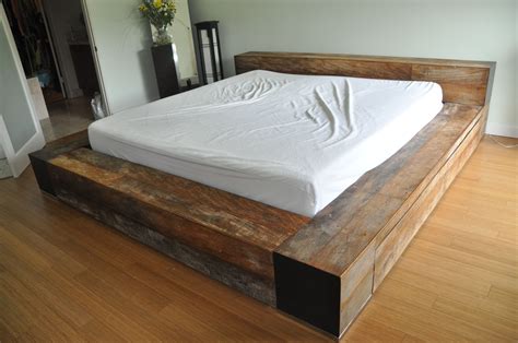 Environment Furniture Luxury Reclaimed Wood Platform Bed Platform Bed