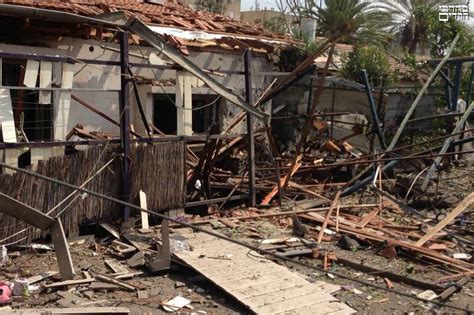 אפעל בכל כוחי להקים ממשלת אחדות עם יאיר לפיד. צפו בוידאו: רקטה נפלה בחצר בית ביהוד - בחדרי חרדים