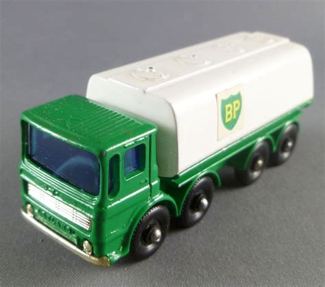 Lesney Matchbox N° 32 Leyland Petrol Tanker Bp