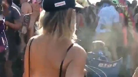 Half Naked Mum Sprays Her BREAST MILK At Festival Crowds
