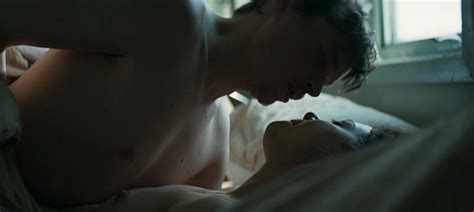 tatiana maslany nude two lovers and a bear 17 pics video thefappening