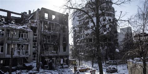 In The Rubble Of Kharkiv Survivors Make Their Stand ‘its A War And