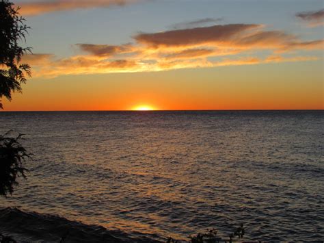Free Images : beach, sea, coast, ocean, cloud, sun, sunrise, sunlight, morning, shore, dawn ...