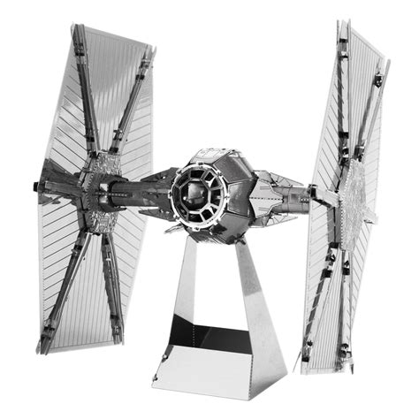 Propelled by twin ion engines, tie fighters are fast, agile, yet fragile starfighters produced by sienar fleet systems for the galactic empire. Metal Earth Star Wars - IMPERIAL TIE FIGHTER™ | Metal ...
