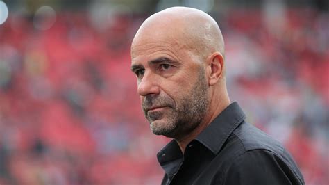 Borussia dortmund dismiss manager peter bosz after seven months in charge and appoint former cologne manager peter stoger. Bayer Leverkusen: Peter Bosz kündigt Gespräche über Vertragsverlängerung an