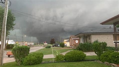 Barrie news today is all about the news, views and updates of the greatest city in ontario. Tornado Warning Ontario Today - Environment Canada Ends ...