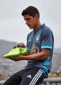 This page contains an complete overview of all already played and fixtured season games and the season tally of the club sport. Camiseta suplente Adidas del Sporting Cristal 2017/2018