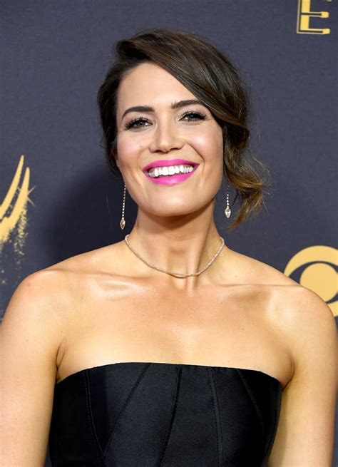 Mandy Moore S Beauty Look At The Emmys Mandy Moore S Hair