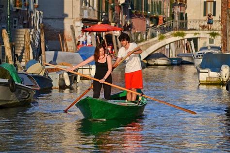 Prova Lesperienza Di Voga Alla Veneta Con Venetian Rowing Venezia