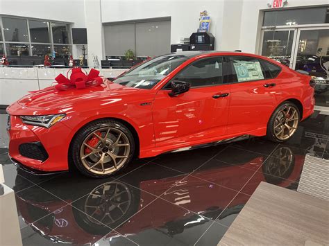 Curva Red Type-S PMC Edition at Pohanka Acura : r/Acura