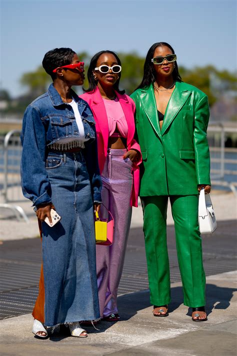 The Best Street Style At New York Fashion Week Spring Summer 2023 Patabook Fashion
