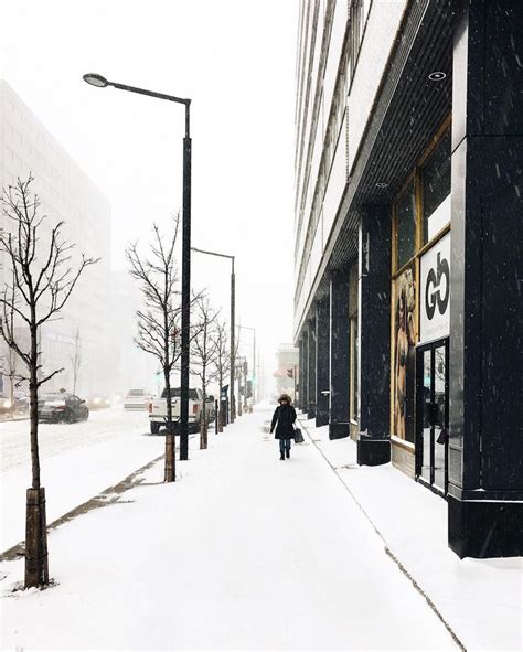 28 photos of yesterdays massive snow storm in Montreal | Daily Hive ...