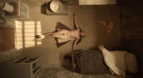 Nude Video Celebs Deborah Francois Nude Les Femmes De Lombre