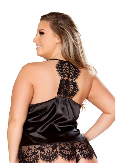 Hips & curves plus size sleepwear comes in many different styles & shapes. Women Plus Size Satin and Eyelash Lace Top and Boyshort ...