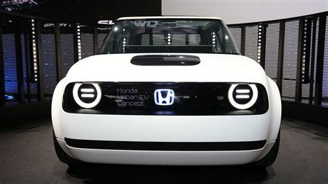 More Pics Of Hondas Adorable Urban Ev Concept Top Gear