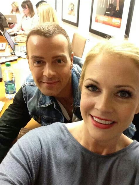 Melissa And Joey Love This Show Love Them Melissa And Joey