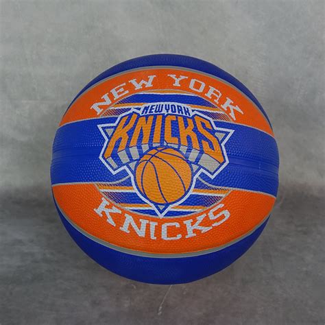 Balón Spalding New York Knicks Team Ball Basketspiritcom
