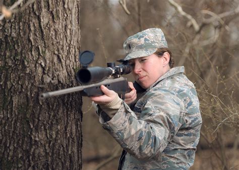 On Target Illinois Guard Human Resource Officer Was Air Forces First