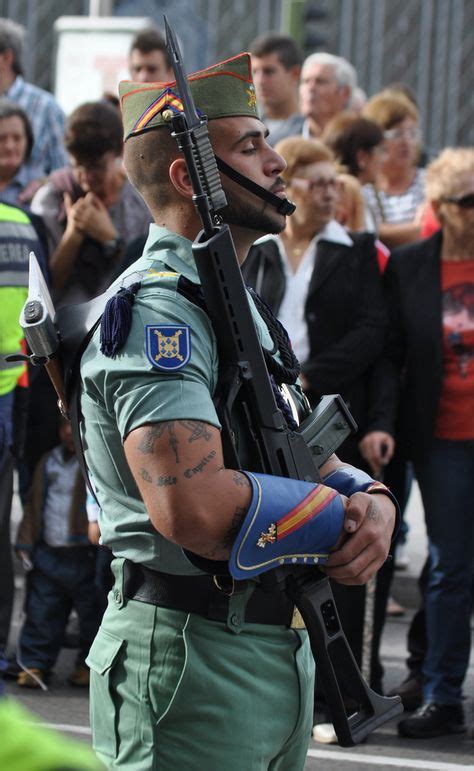 20 Spanish Policemen Ideas Men In Uniform Hot Cops Military Men