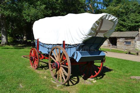 Prairie Schooner Wagon Stock Photo Image 44988377