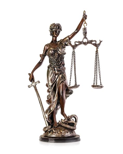 La Estatua De La Justicia Señora Justicia O Iustitia Justitia La
