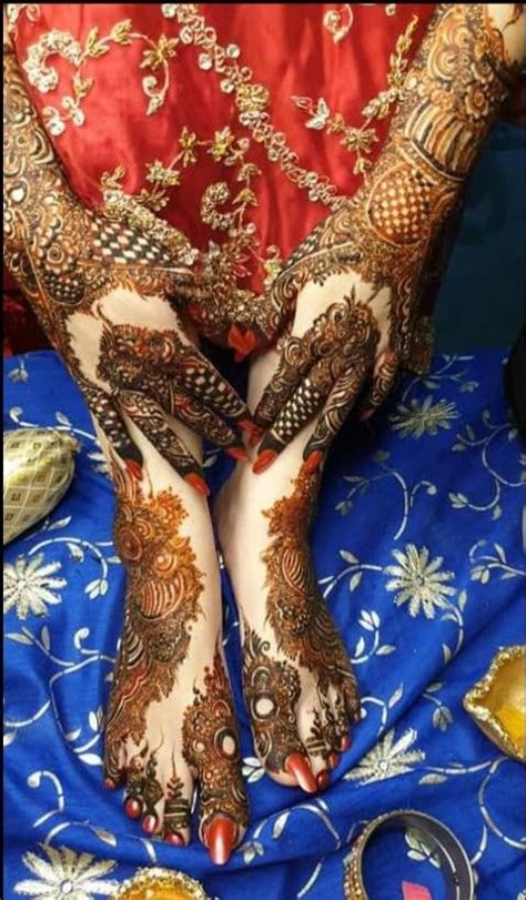 Pin By Sanam Khan Sanam Khan On Sanam Henna Hand Tattoo Hand Tattoos Hand Henna