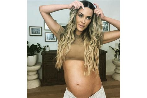 Pregnant Peta Murgatroyd Shares Candid Bump Photos As Maks Chmerkovskiy Calls Her So Hot