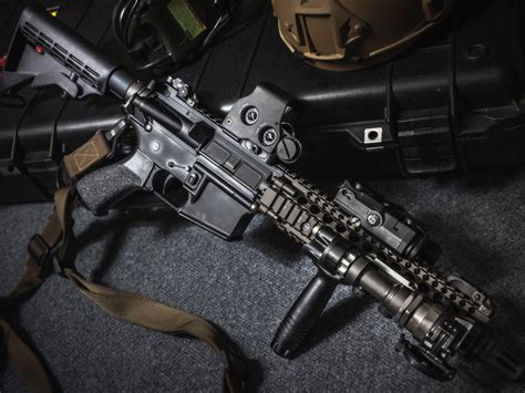 Wallpaper Assault Rifle Military Equipment Weapon 3840x2160 Uhd 4k