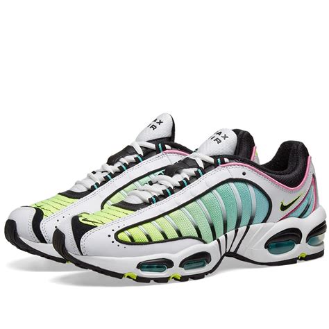 Solado de borracha durável para tração. Nike Air Max Tailwind 4 White, Black, Rose & Aurora | END.