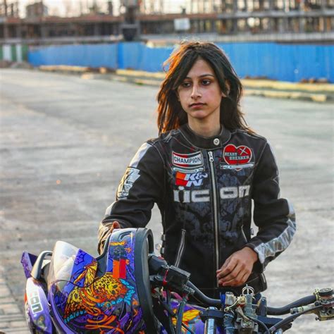 Riders who choose to use their own motorcycles must show proof of vehicle ownership the early stages of learning how to ride a motorcycle are all about developing muscle memory—repeating motorcycle stunt riding course provides a comprehensive and comprehensive pathway for students. Meet India's Youngest Female Stunt Rider, Who's Breaking ...