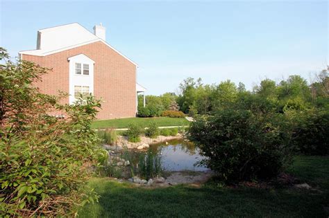 Brentwood is a vessel, created for the sole purpose of revolutionizing the trends of the real estate industry in pakistan. Brentwood Square Condos, Ann Arbor | Ann Arbor Townhouse ...