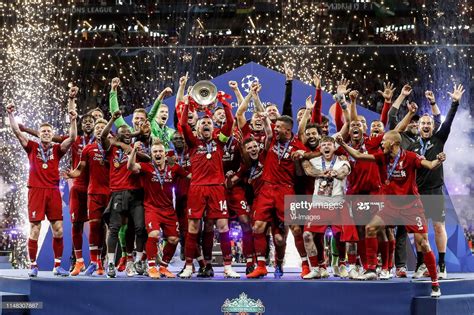 Liverpool Team Signed Uefa Champions League Final Pennant 2019 Golden