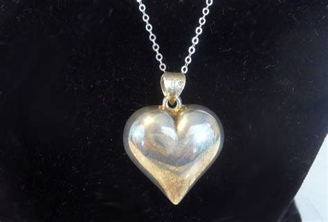 Vintage 925 Sterling Silver Puffy Heart Shaped Pendant Necklace With