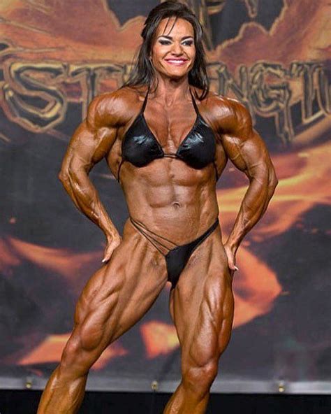 25 greatest female bodybuilders of all time updated 2023 the fitness group