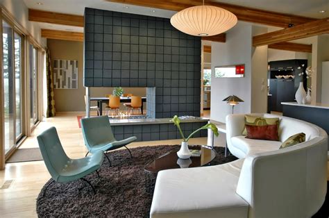 Begin by clearing out any unnecessary trinkets, making sure each piece of furniture has a purpose. Eye For Design: Decorating In Mid-Century Modern Style.