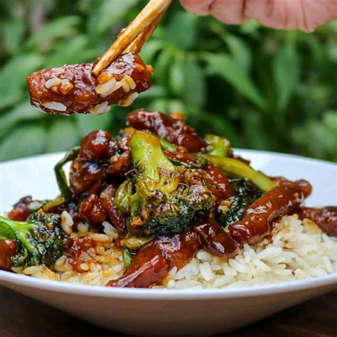 Perhaps, but i digress, anyways, this mongolian seitan does not disappoint. Mongolian Seitan Sauce - Mongolian Seitan Yup It S Vegan A ...