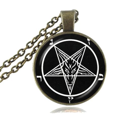 Sataniczny Baphomet Odwrócony Pentagram Wisiorek Gotycki Naszyjnik Kozy